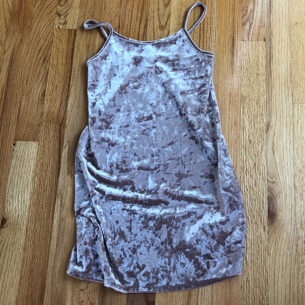 Kids Forever 21 crushed velvet dress
